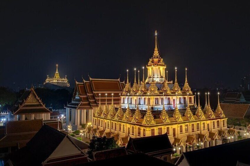 Bangkok at Night: UNESCO Thai Massage, Temples and Markets
