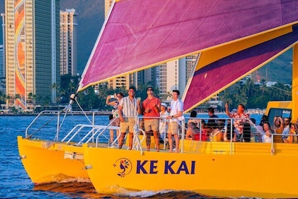 Waikiki Beach Sunset Sail