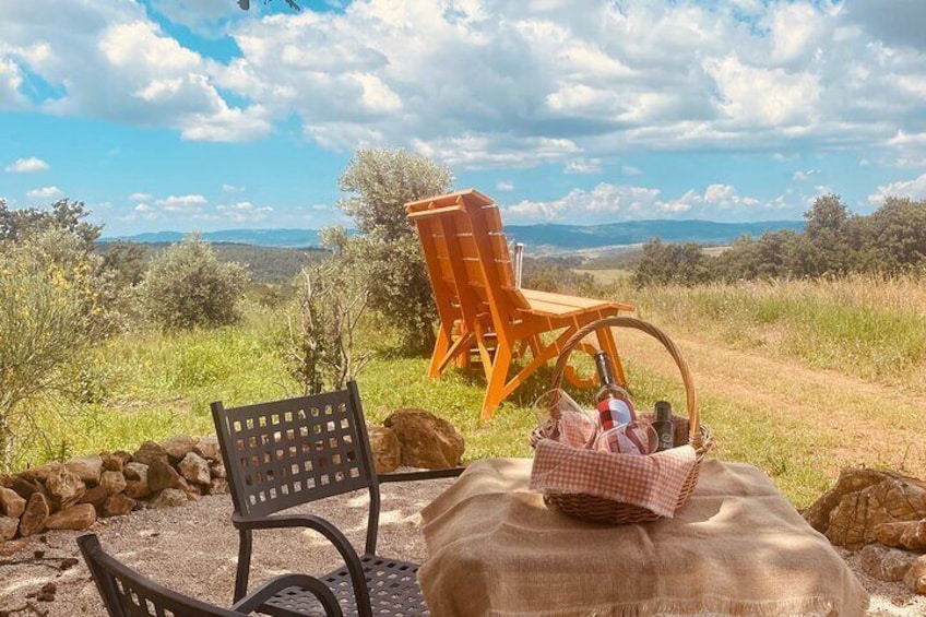 Lunch Picnic in the Maremma Hills