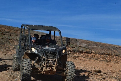 4-seater Mixed Guided Buggy Volcano Tour in Lanzarote