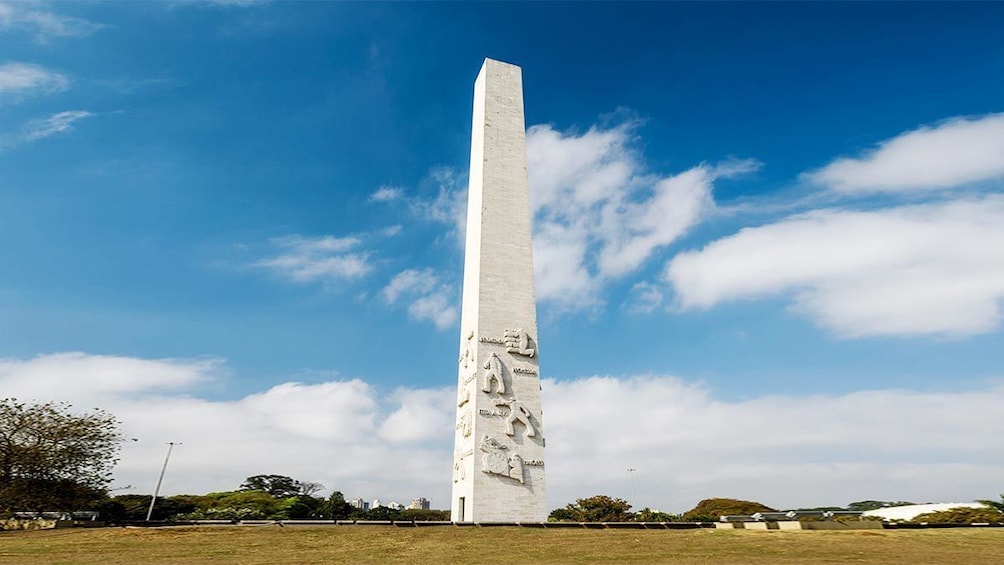 Show item 3 of 5. Obelisk of São Paulo