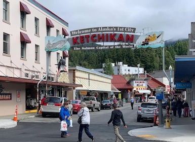 The Ketchikan Private Group Tour: Totem Parks, Sightseeing