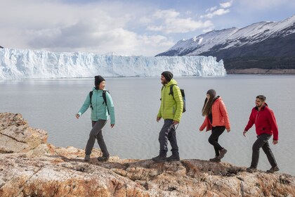 El Calafate: Perito Moreno Mini-Trek Pro dengan Transfer Opsional