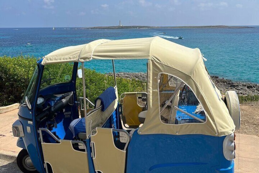 Private and Secret Tour in Ape Collector Vintage in Menorca
