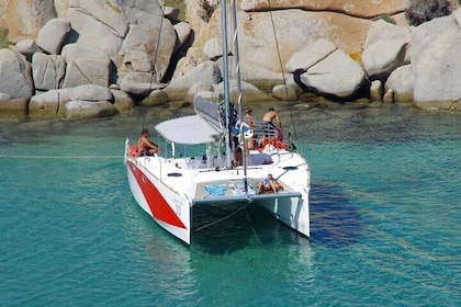 Catamaran tour of the islands of the La Maddalena Archipelago