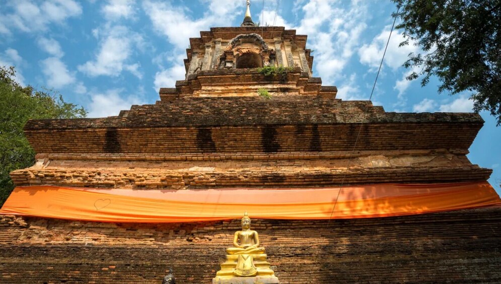 Chiang Mai City Tour : Unveiling Northern Temple Charms