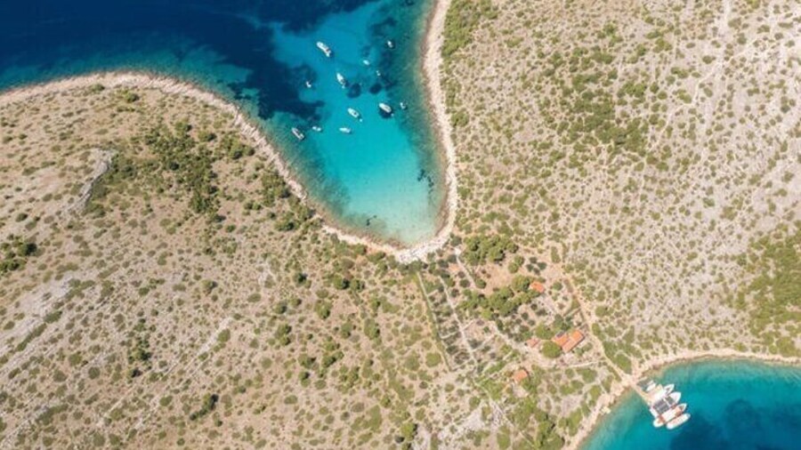 Kornati to island Mana and Kukljica and Beach Lojena Tour by boat