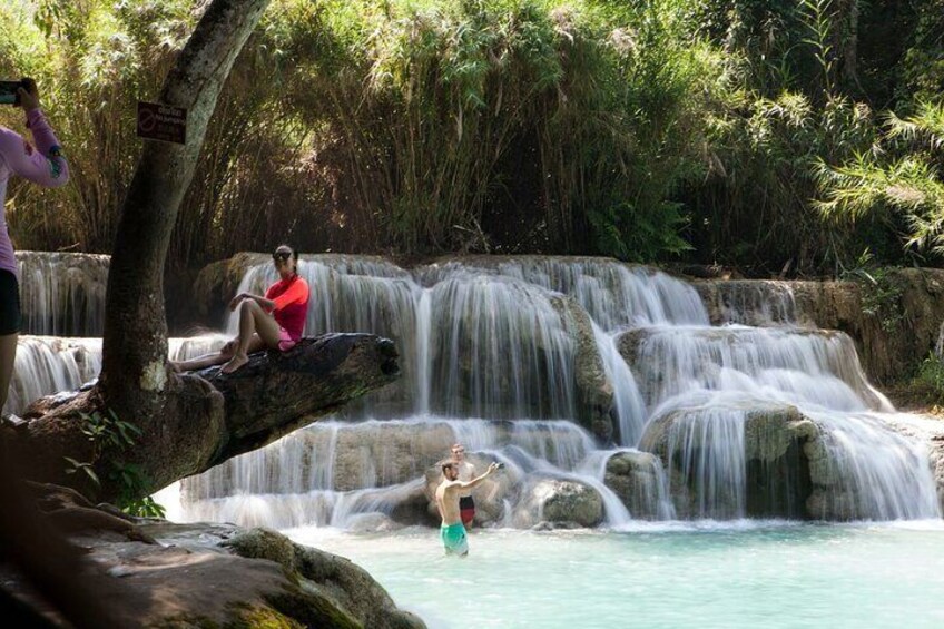 Kuang si waterfall + Pak ou cave by Mekong Cruiser sunset view