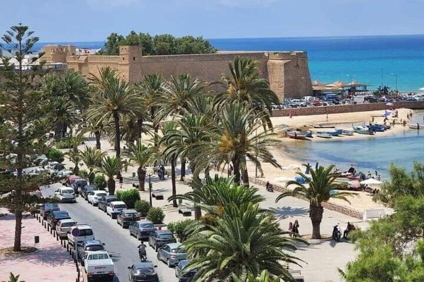 Private Full Day Guided Monastir Sousse and Hammamet Tour