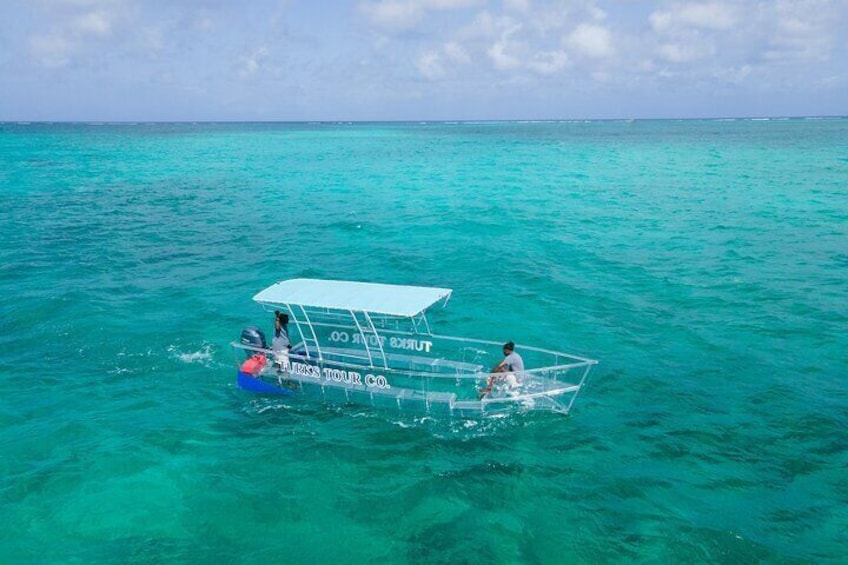 Private Clear Boat experience in Grace Bay