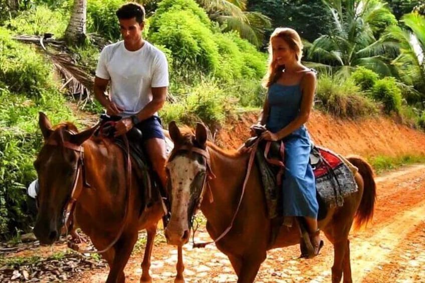 Miches Jet Ski and Horseback Riding Adventure with Lunch