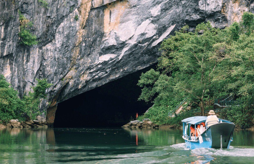 Paradise And Dark Cave 1 Day Tour From Dong Hoi or Phong Nha 