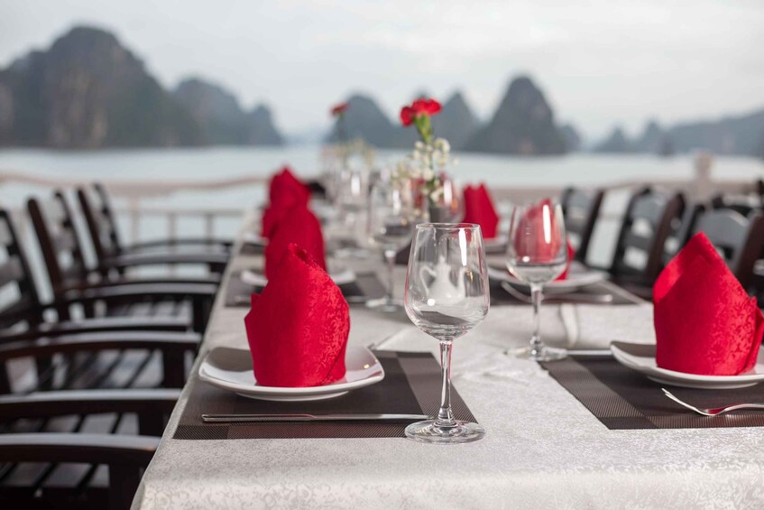 Picture 7 for Activity Ha Long Bay 2Days1Night tour by 4-star Luxury Junk