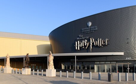 London: Warner Bros. Studioeintrag & 4-Sterne-Hotel in Watford