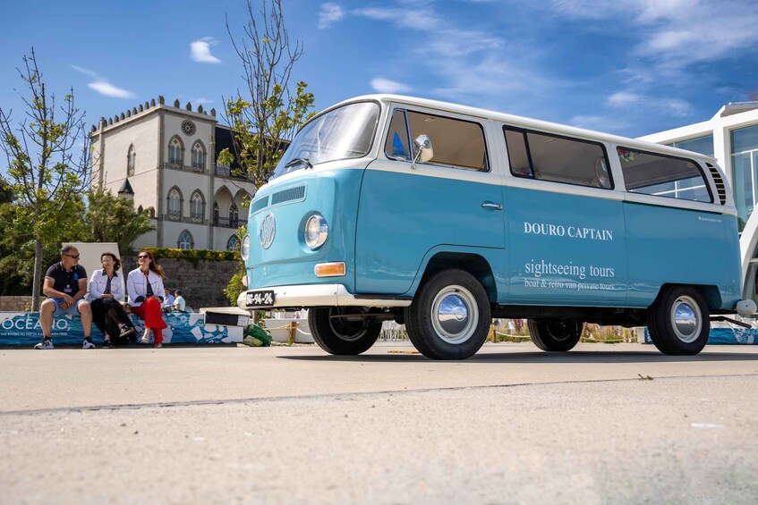 Best views to Porto from Gaia. VW Kombi tour with cocktail