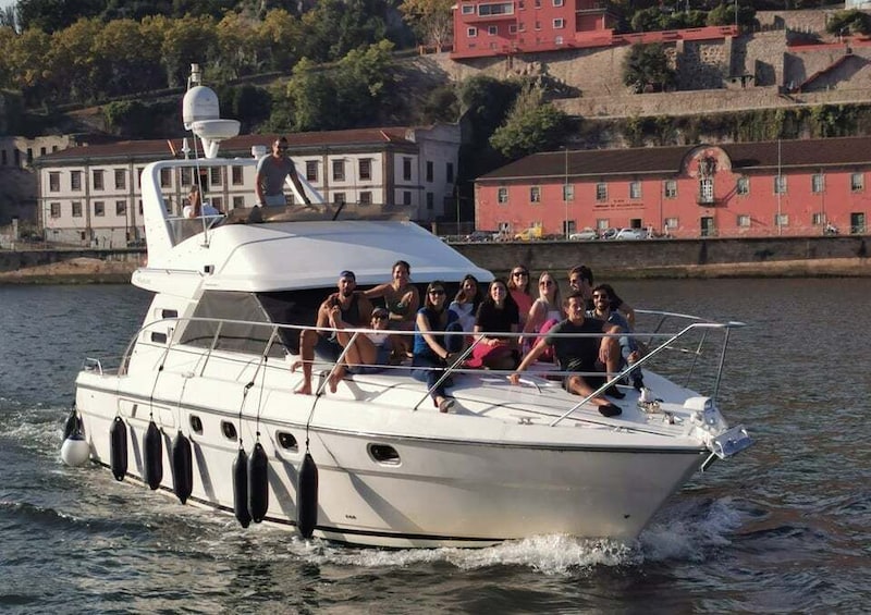 Picture 5 for Activity Porto:Douro River 6 Bridges tour amazing yatch with cocktail