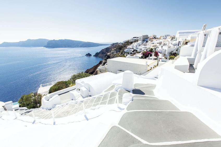 Santorini Villages Tour with Pharos Lighthouse