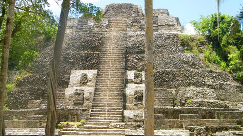 mayan belize ruins lamanai ride boat river expedia activity