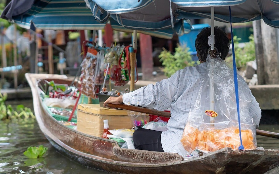 Picture 20 for Activity Bangkok: Damnoen Saduak Market & Maeklong Railway Market