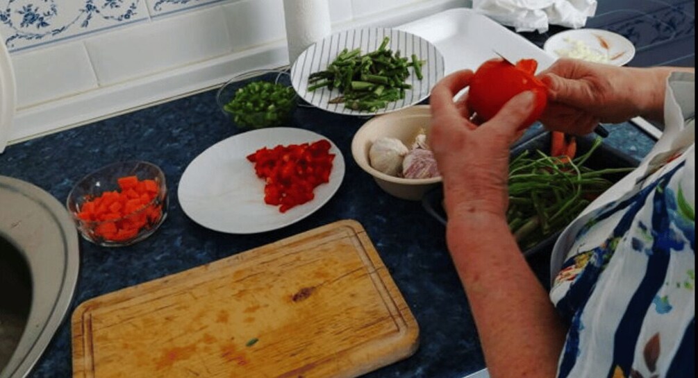 Picture 2 for Activity Cooking class with my Spanish grandma