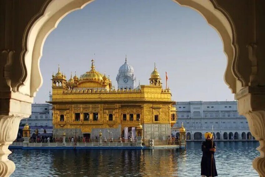 Golden Temple and Jallianwala Bagh Guided Tour