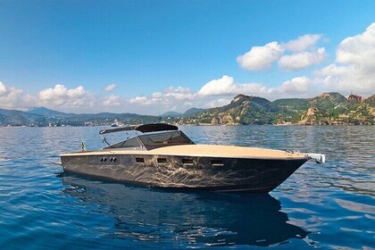 Luxurious and Exclusive Tour of the Archipelago of La Maddalena