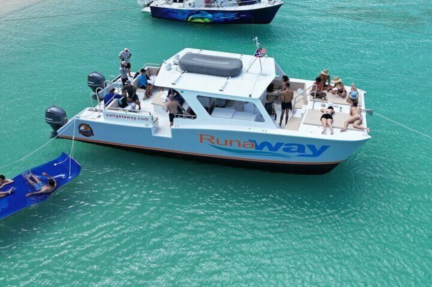 All Inclusive Icacos Power Catamaran Snorkel And Beach Tour