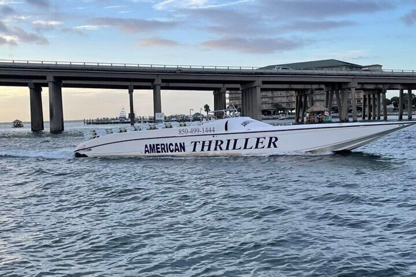 Thriller Speedboat Tours in Destin Florida