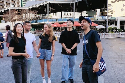 Donuts og Discovery Walking Tour