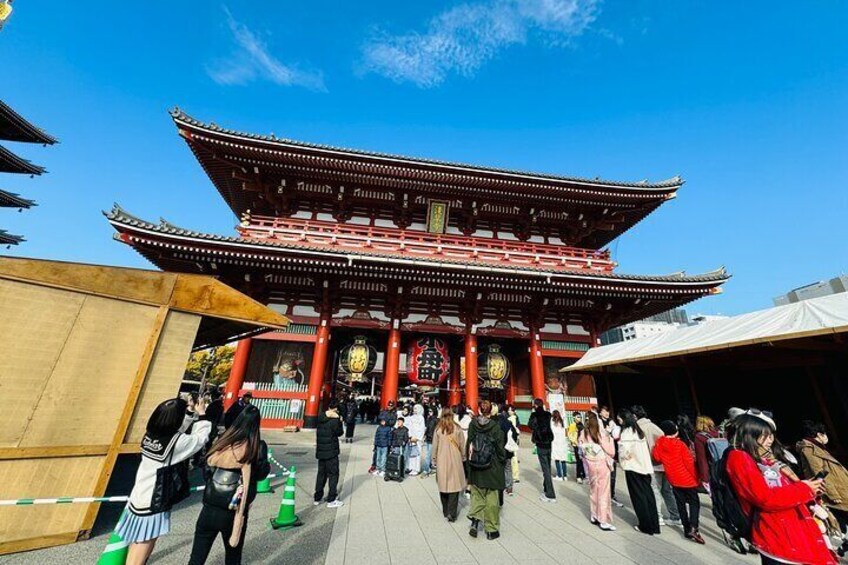 Tokyo: Asakusa Traditional Candy Sculptures making experience