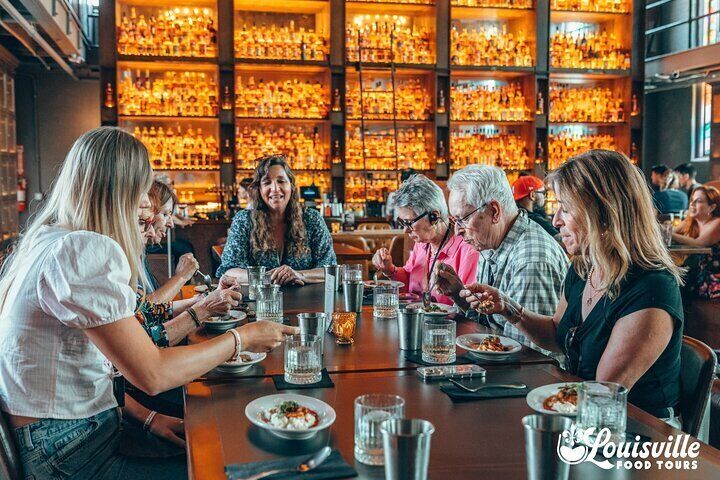 Louisville: Private Guided Food, Bourbon & History Walking Tour