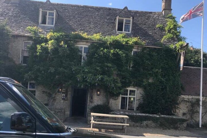 The Swan ….probably the most romantic Pub in The Cotswolds. It’s where Chauffeur Branson and Lady Sybil eloped to..
