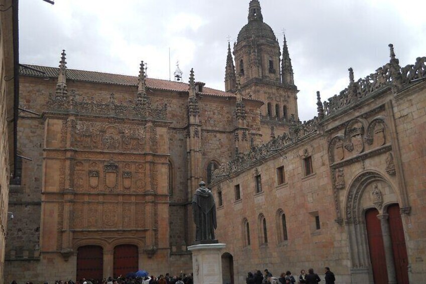 edificio histórico de la universidad