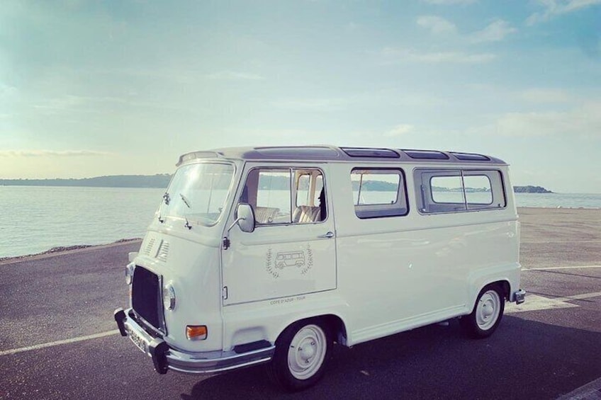 Glam Vintage Tour Cannes