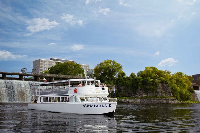 Picture 2 for Activity Ottawa: Sightseeing River Cruise