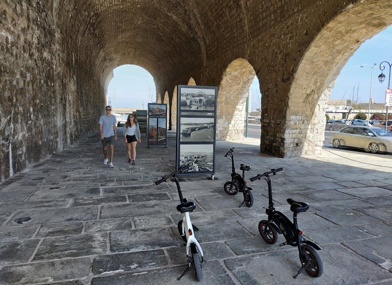 Picture 4 for Activity Heraklion: Ecobike Sightseeing Tour with Greek Meze