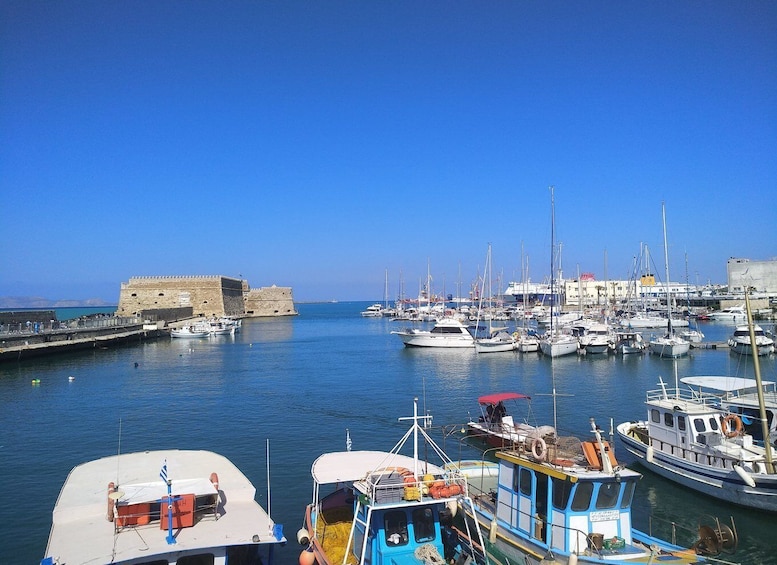 Picture 1 for Activity Heraklion: Ecobike Sightseeing Tour with Greek Meze