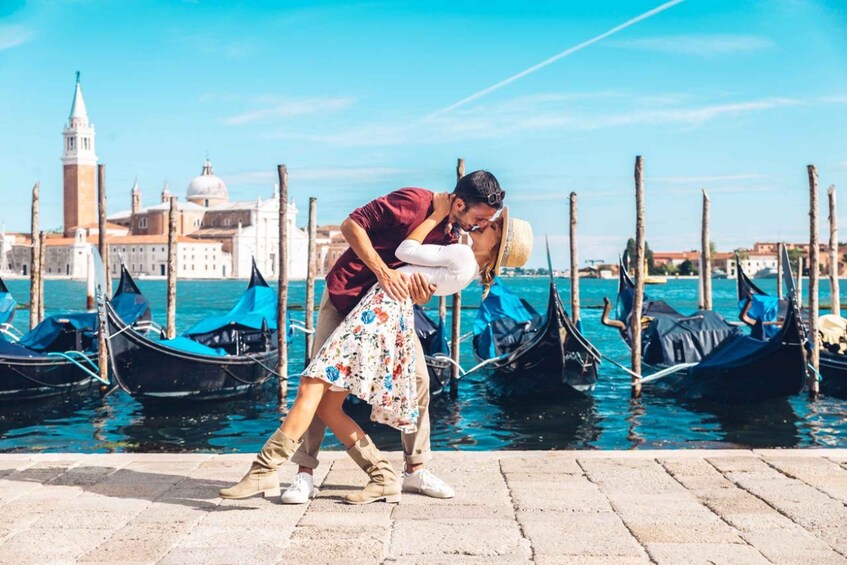 Picture 6 for Activity Venice: Photoshoot at Piazza San Marco and the Canals