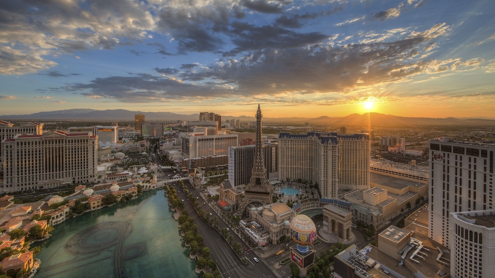 Las Vegas Eiffel Tower Viewing Deck Tickets