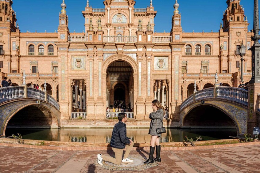 Picture 5 for Activity Seville: Professional Photoshoot at Plaza de España