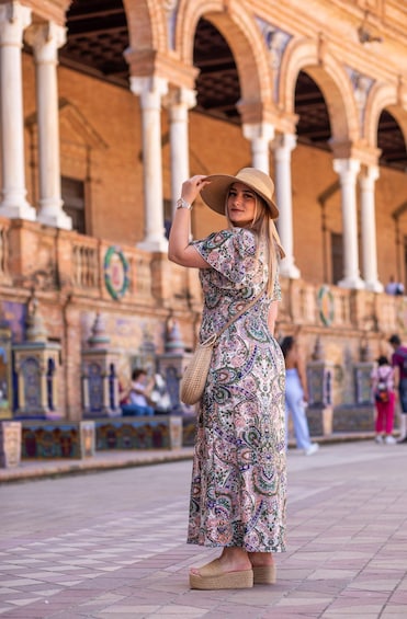 Picture 1 for Activity Seville: Professional Photoshoot at Plaza de España