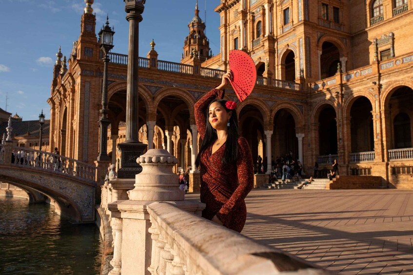 Picture 1 for Activity Seville: Professional Photoshoot at Plaza de España