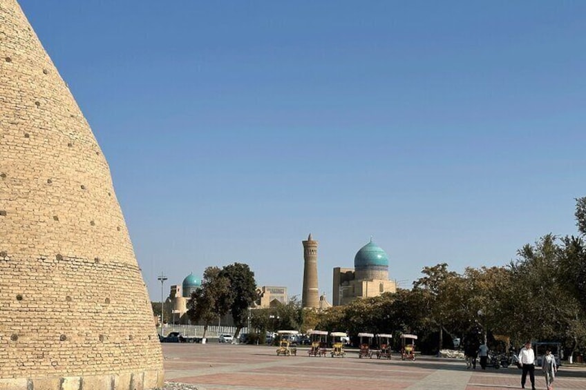 Bukhara in One Day Guided Sightseeing Tour