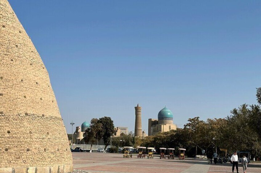 Bukhara in One Day Guided Sightseeing Tour