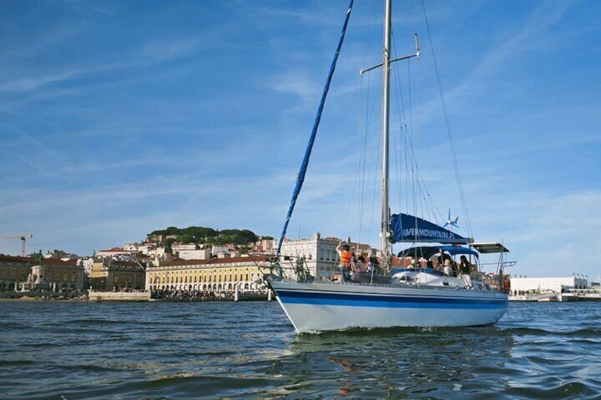 Sunset Sailboat Tejo River Tour 2h