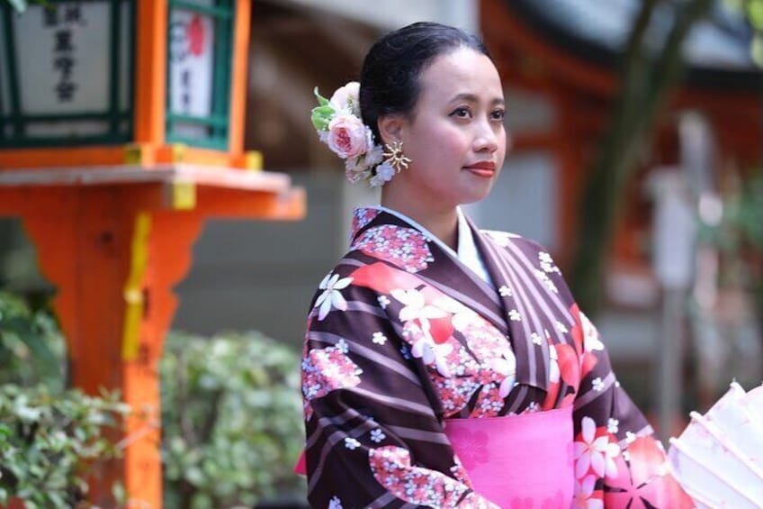 Go Kyoto Sightseeing in a Beautiful KIMONO (near Kyoto Station)