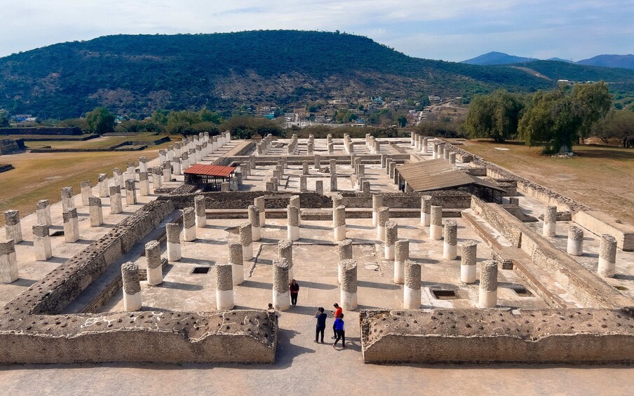 Tour in small group to Teotihuacan, Tula & Tepotzotlan from CDMX