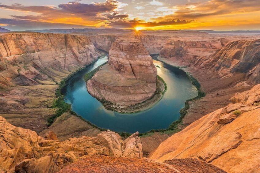 Secret Antelope Canyon & Horseshoe Bend Tour