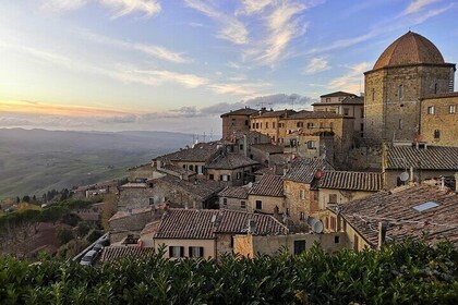 Volterra Tour + salt mine by van from Lucca, Pisa or Livorno port