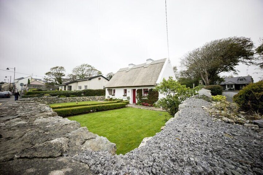 Spiddal Village, Co. Galway - Thatch Cottage